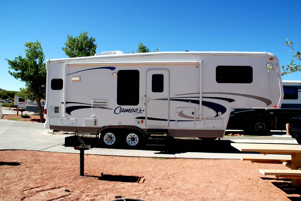 Fifth-wheel RV